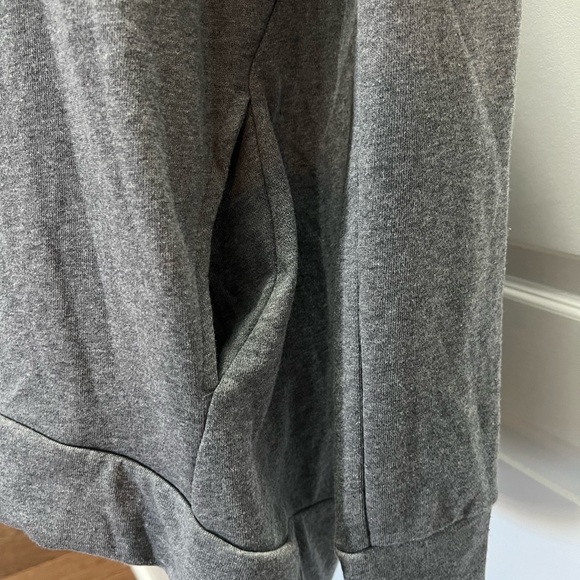 Xersion Drawstring Gray Hoodie Size Small - Picture 9 of 11
